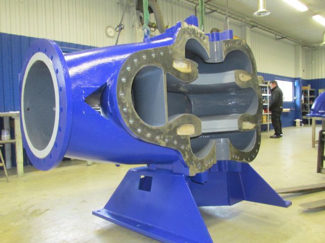 Service av Råvattenpump