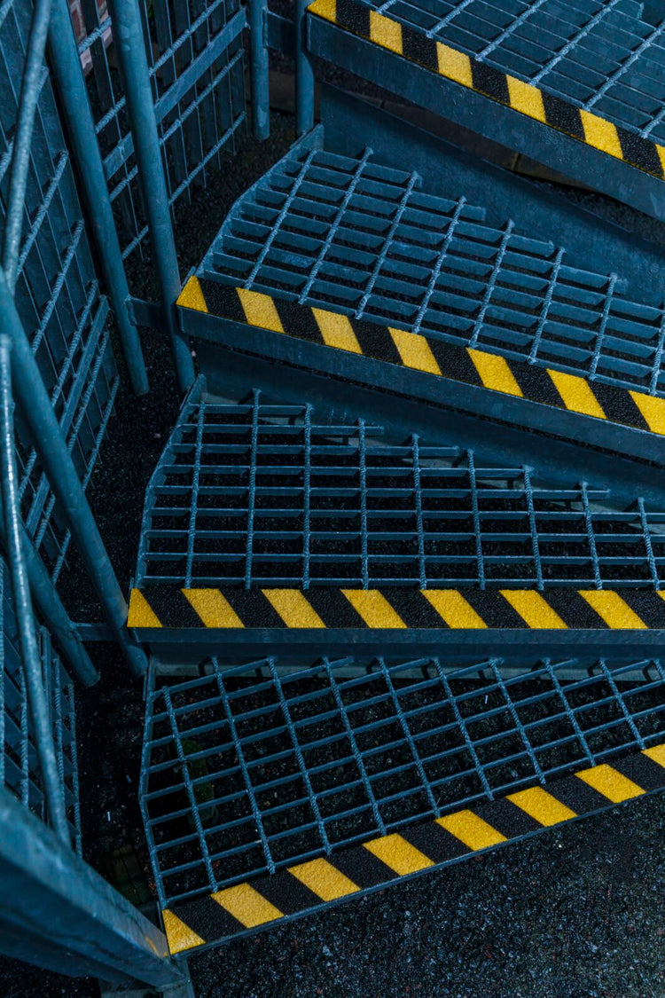Varningsmarkerade halkskyddslister från Safestep.