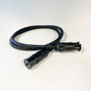 Förlängningskabel till Safestep VÄRMEMATTA. Förlänger kopplingen mellan två mattor i samma serie.